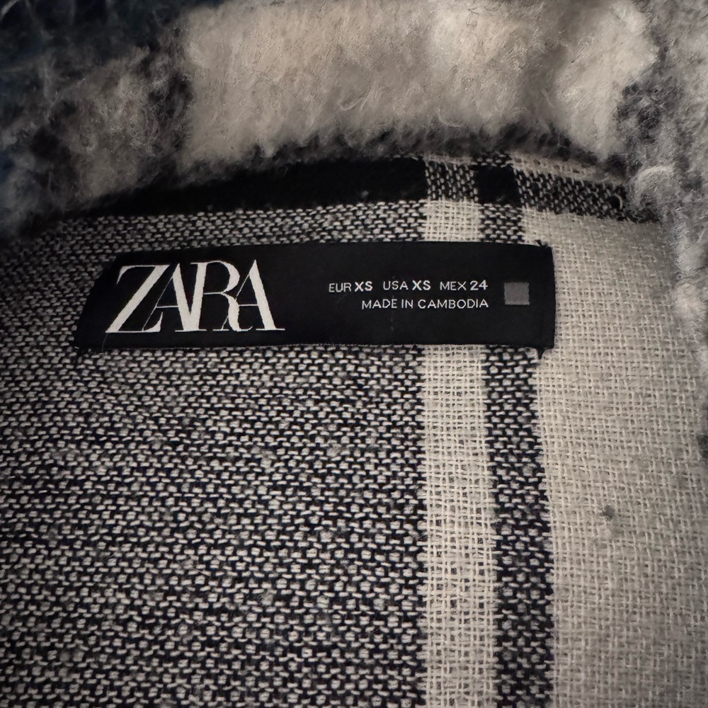 Zara Kids Blue and White Plaid Jean Jacket - Picture 4 of 11